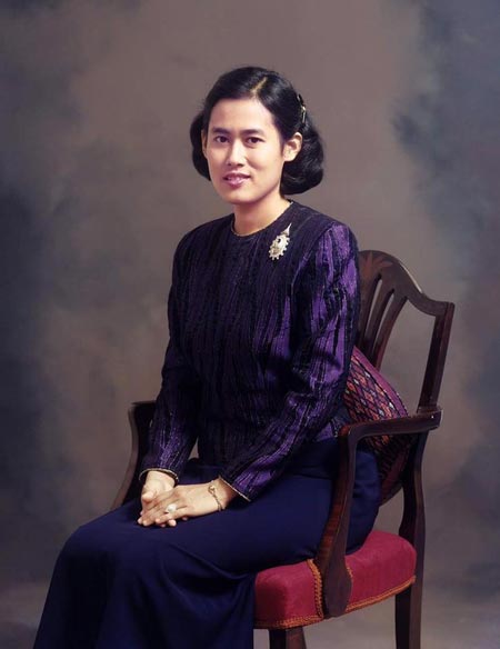 สมเด็จพระเทพรัตนราชสุดา เจ้าฟ้ามหาจักรีสิรินธร รัฐสีมาคุณากรปิยชาติ สยามบรมราชกุมารี